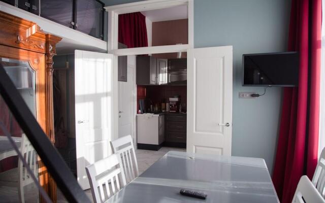 Apartment Gallery of Stories