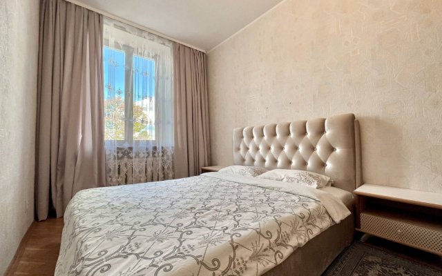 3kh Komnatnye Pr.nezavisimosti 12, Tsentr! Apartaments