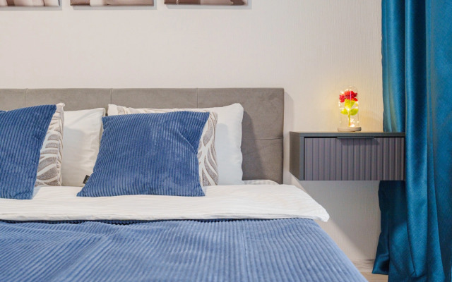 Квартира Стильная Новая Студия у Торгового Центра