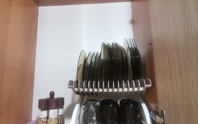 Uyutnaya Ryadom S Parkom I Nedaleko Ot Volgi Flat