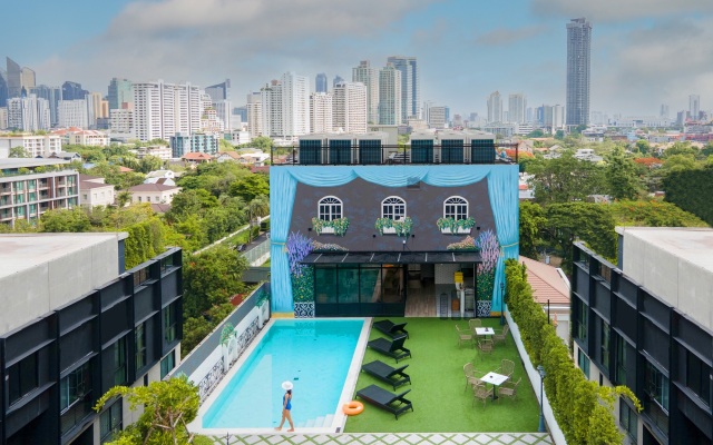 Отель The Quartier Hotel Phrom Phong - Thonglor Bangkok by Compass Hospitality