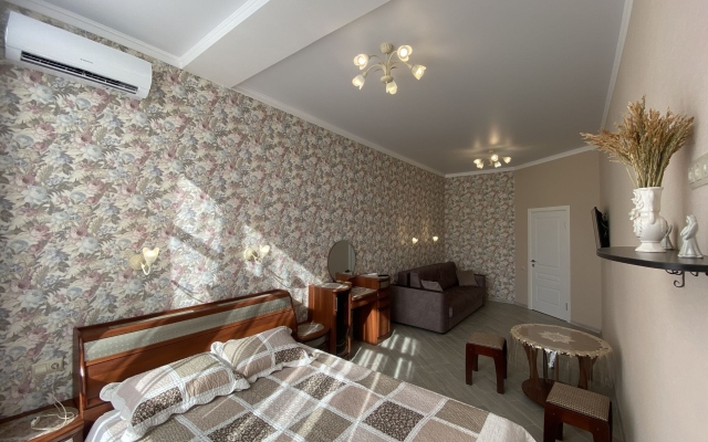 Апартаменты 095 Однокомнатная Крымская 22/13