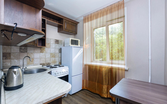 Vozle Dramteatra Flat