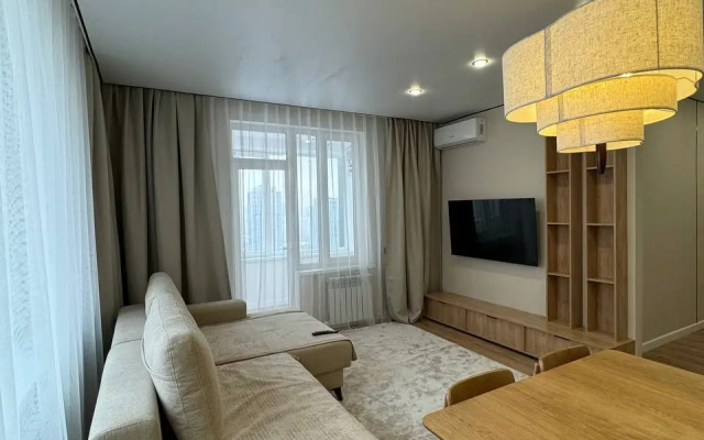 Novaya s Shikarnym Vidom Kvartira