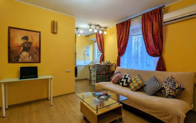 KvartiraSvobodna-2-Ya Frunzenskaya 10 Apartments