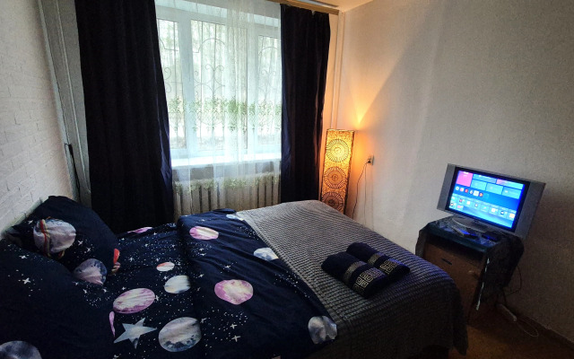 Квартира 2х Комн на Оранжерейной