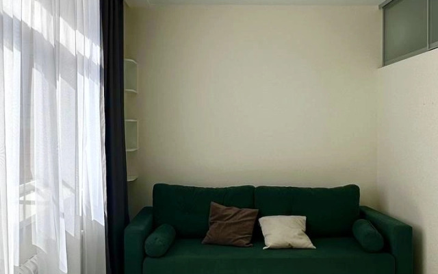 Green Apartment Ryadom S Tsentrom Flat