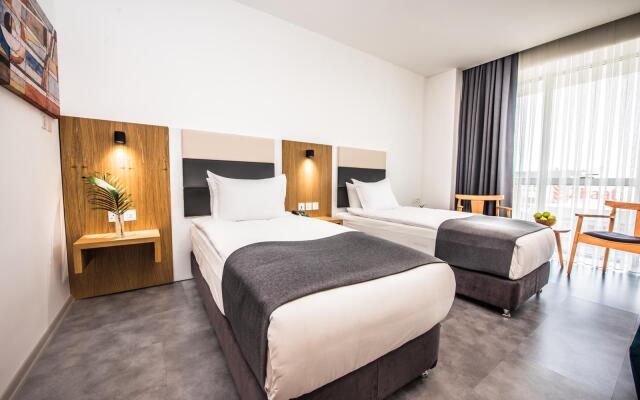Ingate Suite Hotel