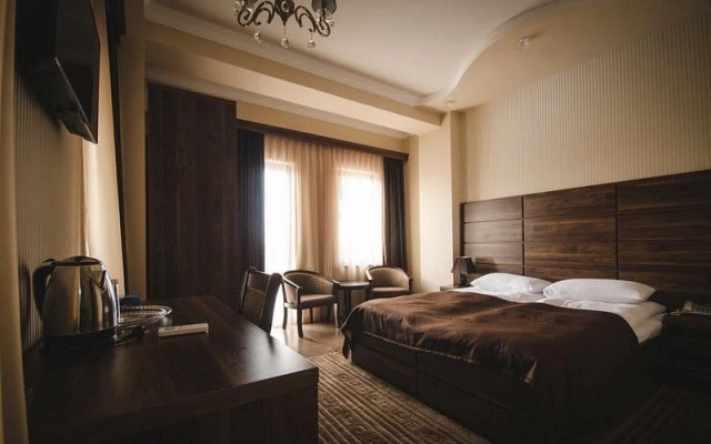 Bella Costa Hotel