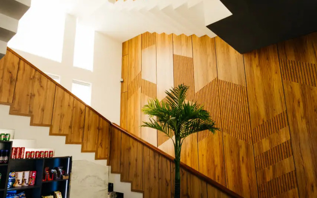 Отель Zafar Plaza