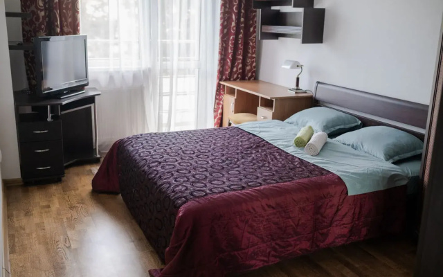 Квартира В Парковом переулке 7