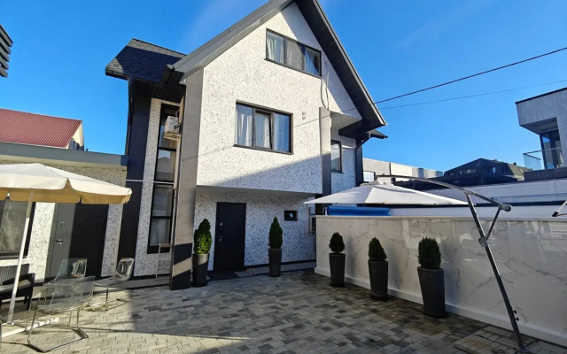 Joy Guest House