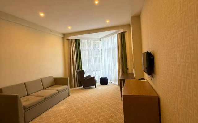 ZhK Green Park Apartments 1