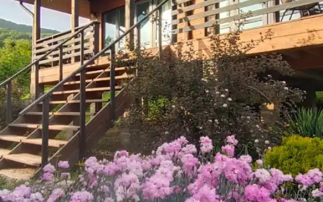 Dacha Karamel Guest House