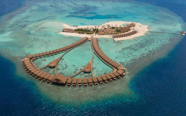 Cinnamon Velifushi Maldives Hotel