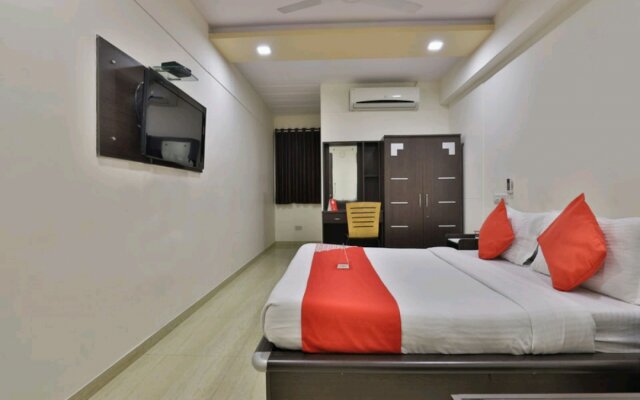 Отель Rajdeep Inn Ahmedabad