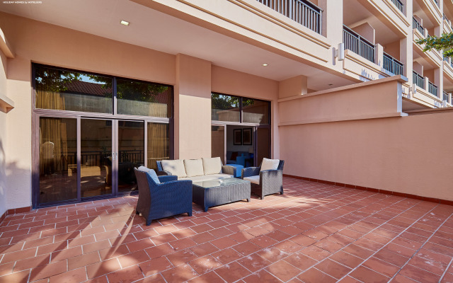 Апартаменты Bnbmehomes Stylish & Spacious 1-Bedroom Retreat G15