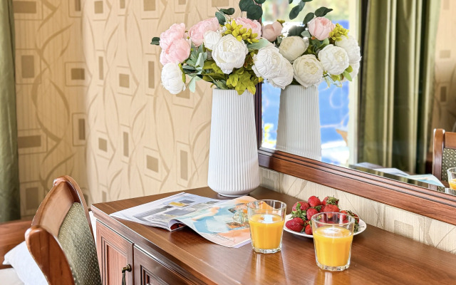 Na Kirova 14 Guest House