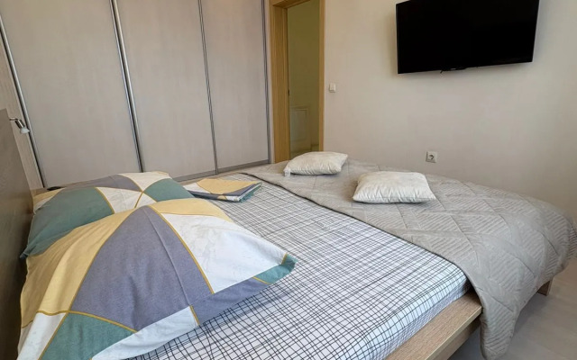 Квартира на Зверева 1