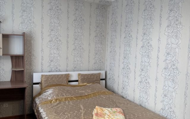 Апартаменты Хант на Строителей