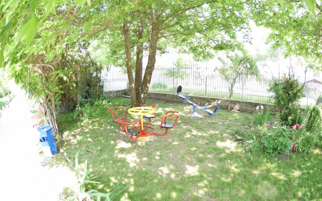 Baza Otdikha Slava Hotel