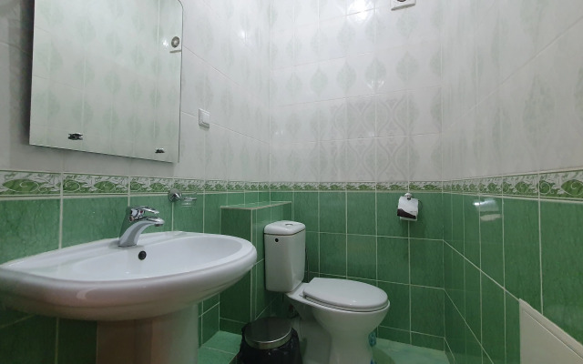 421 Yevrotreshka V Samom Tsentre Na 6 Gostey Apartment