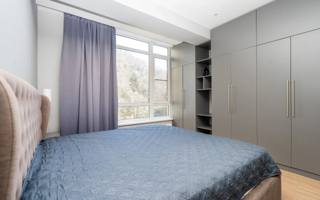 Dvukhkomnatnye U Morya, Zhk Kvatro Apartments