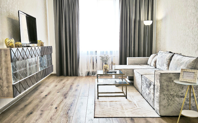 Prospekt Nezavisimosti 44, Supertsentr, Dvushka Apartments