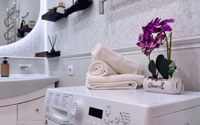 Milaya Dvushka Na Tsvetnom Bulvare Flat