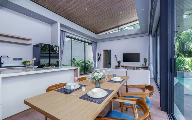 Stylish 2BR Naiton Aileen with Private Pool Villa