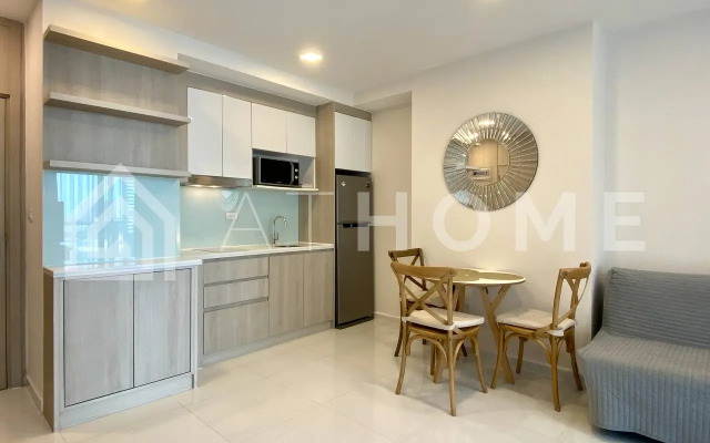 Апартаменты The Cloud Condo 812