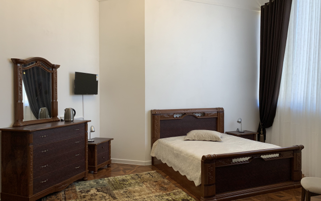 Arbat Hotel