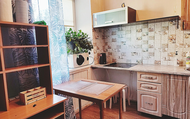 Квартира Трехкомнатная на Коммунистическом 35