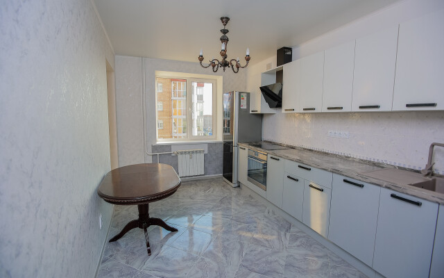 Апартаменты Высотная