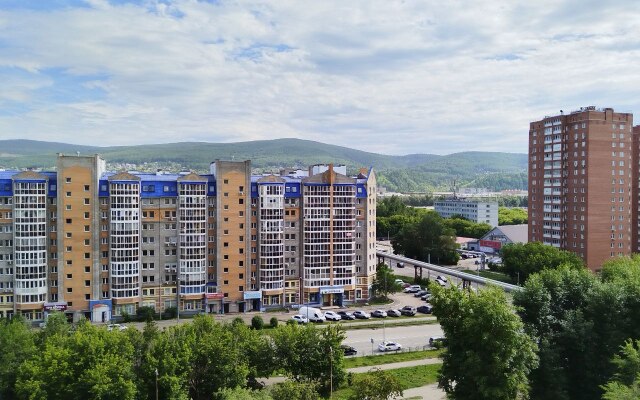 Okolo Ostrova Otdykha V Krasnoyarske Flat