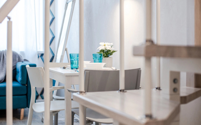 Two-Level Studio Vivaldi ElenaSweetHome Near Tts Moskva and Sadovod