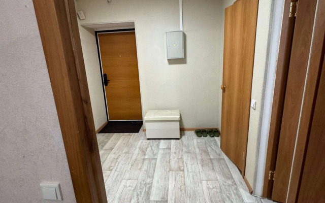 Na Internatsionalnoy 15 Flat