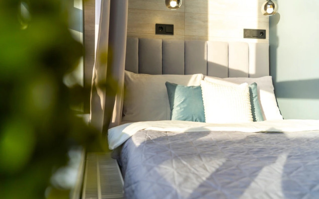 Апартаменты Stepanenkov для пары на Амундсена 7