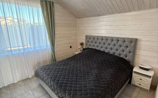 Частный Дом на берегу реки