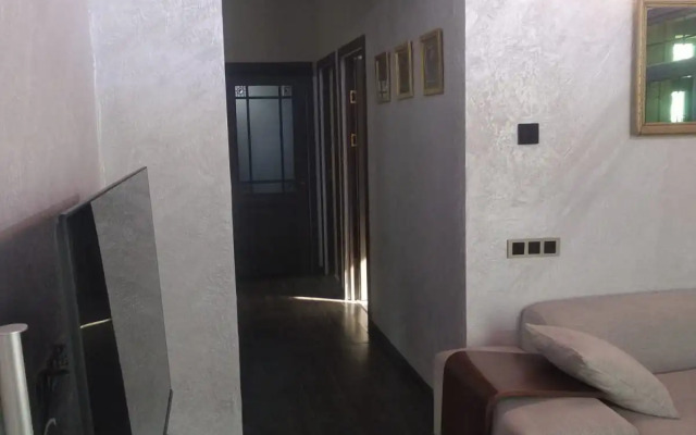 Uyutny Private house