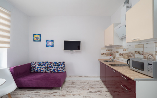 U Morya S Basseinom v Zhk Solnechnij apt20 Apartment