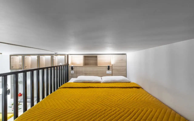 U Kremlya Studio Flat
