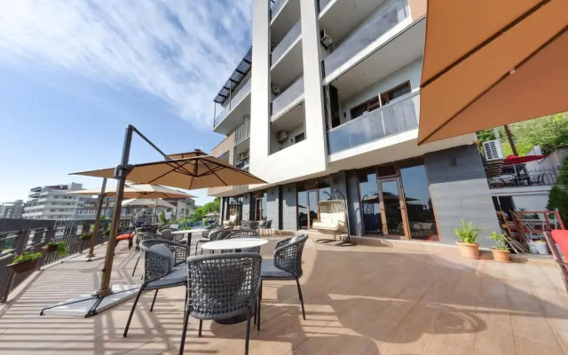 Sun Wine Hotel