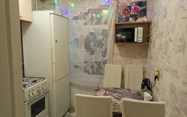 Квартира на улице Живописная 8