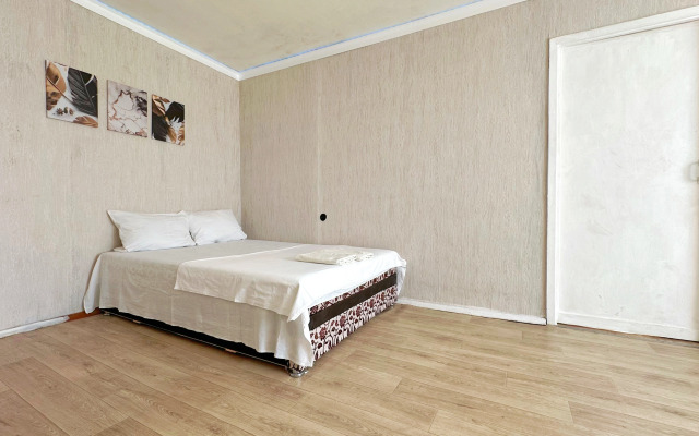 Квартира Уютная возле метро Народное Ополчение