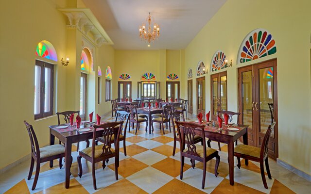 Отель Pratap Niwas - A Heritage Resort