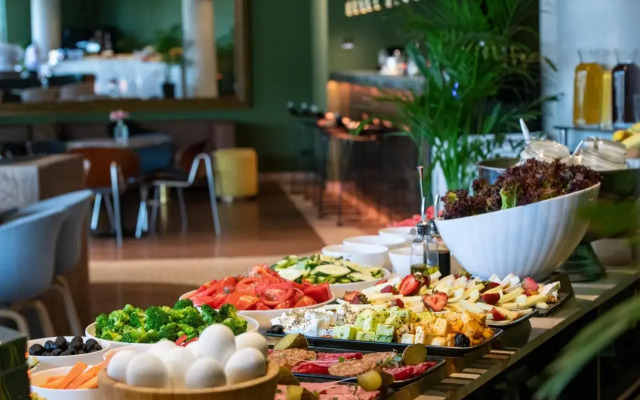 Hotel Golden Tulip Design Tbilisi