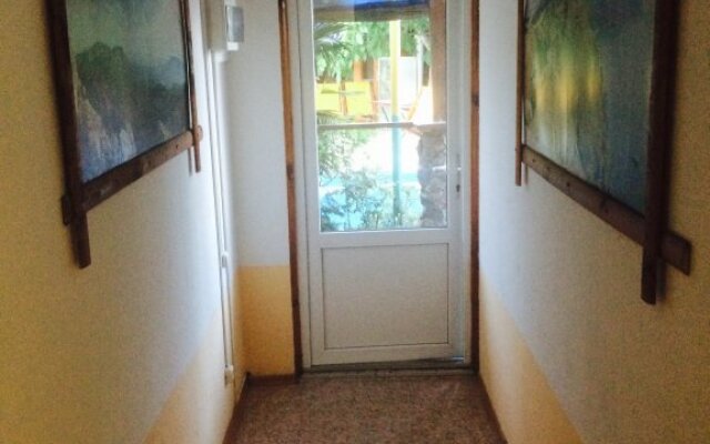 Hotel Semeiniy