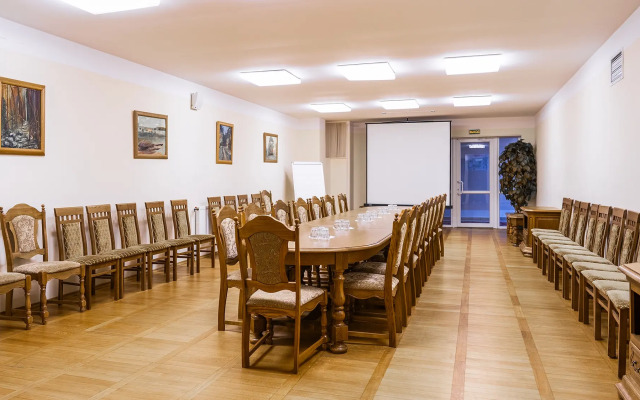 Gostinichny Kompleks Park-Hotel Belovezhskaya Puscha