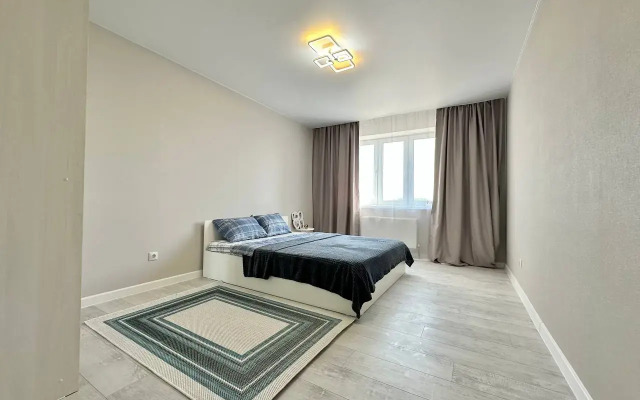Ryadom S Readovskim Parkom Flat